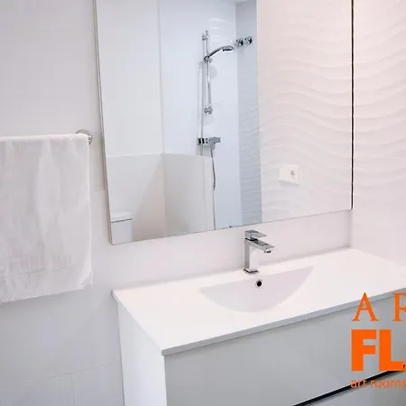 Art & Flats Pleno Centro * Валенсия