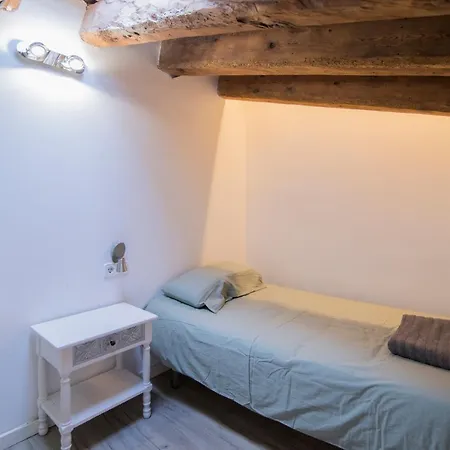 Cozy Duplex 1 Step To City Center Selfcheckin! Apartment *