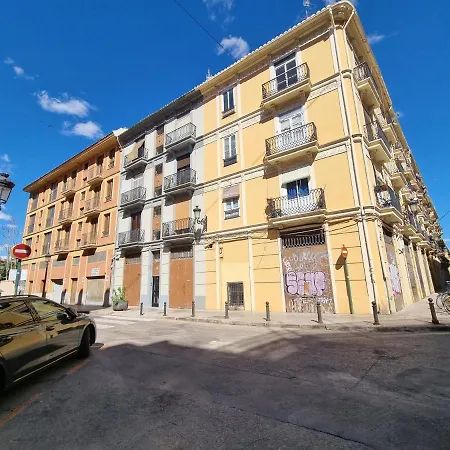 Centrica Y Encantadora Vivienda. * Valensiya