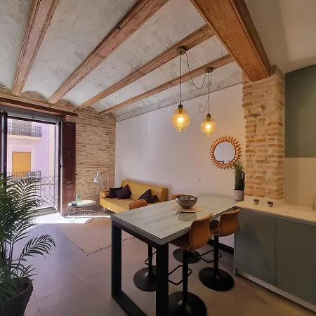 Centrica Y Encantadora Vivienda. Apartment *
