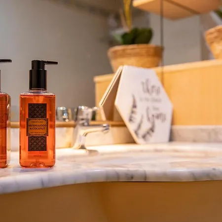 Penthouse Duplex In A 4 Floors Spanish House -8 Min To Center By Metro Апартаменты *