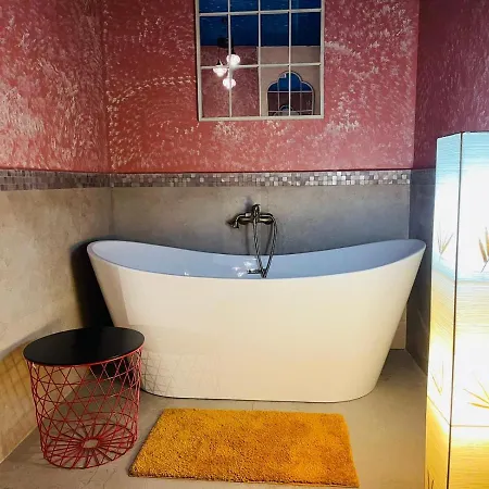 Ruzafa In アパート