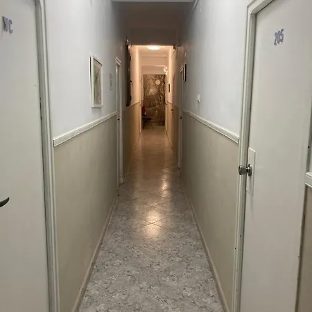 玛尔瓦洛萨海滩旅馆
