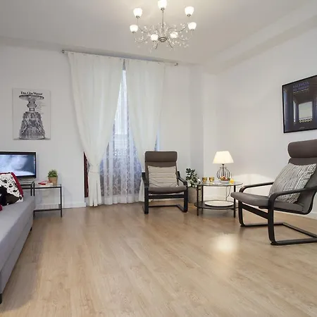 Apartment Singularstays Plaza Redonda