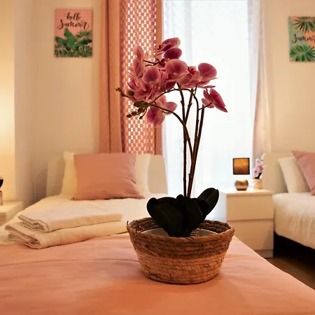 아파트 Mediterraneo By Neohotels-centro 8 Min By Metro 4*