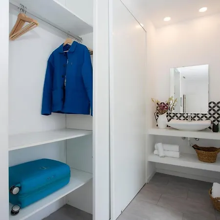 Singularstays Atico Roger De Flor *