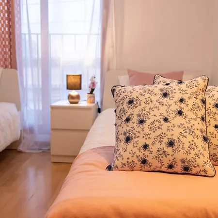 Apartamento Grand Villa Valencia - 8 min to Center by Metro *