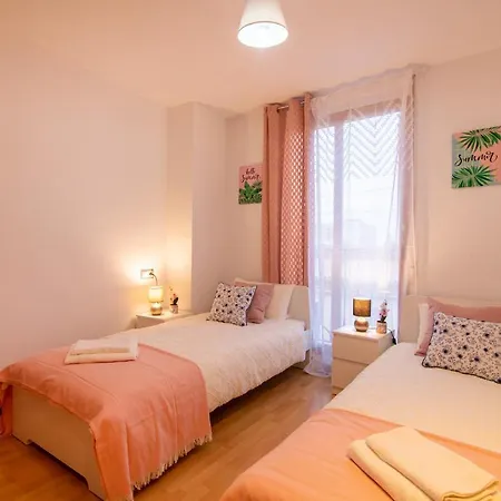 Grand Villa Valencia - 8 min to Center by Metro