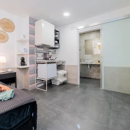 Aptuvalencia-f&b Sol Sl *