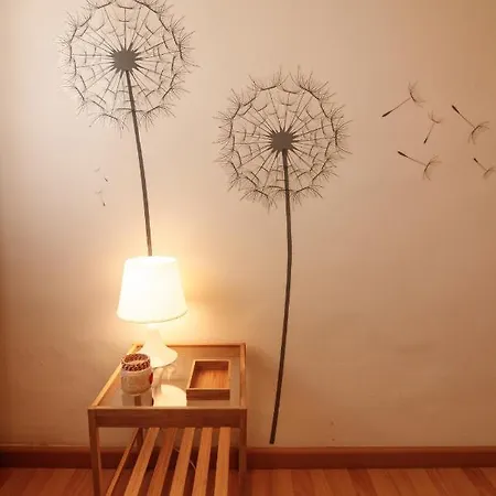 Luminoso. Comodo. Acogedor. Wifi. Junto A Ave Apartment Valencia
