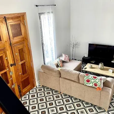 Casa Mediterranea- Les Mil I Nits Nyaraló *