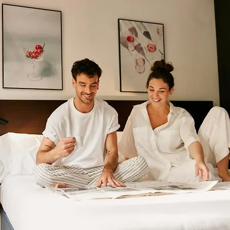 Parker The Urban Flats Apartment *