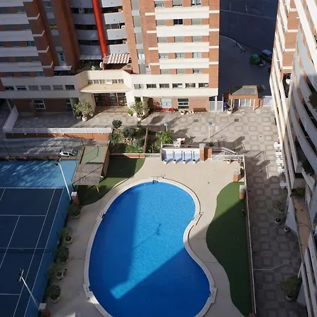With Pool In Museo De Artes Y Ciencias Appartement *