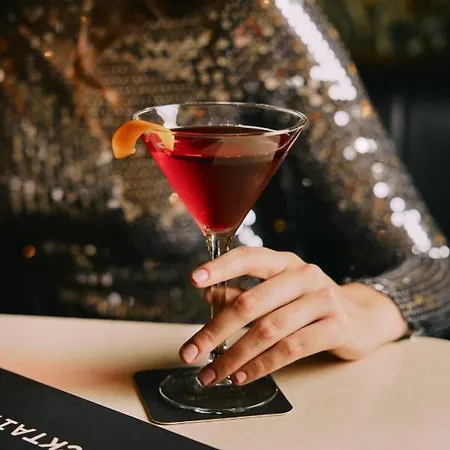 Mate Cosmo - Centre, Ξενοδοχείο 3*