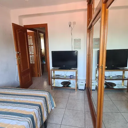 Homestay On Malvarrosa Beach