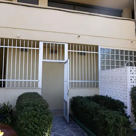 Apartamento Con Piscina En Playa Saler Apartment *