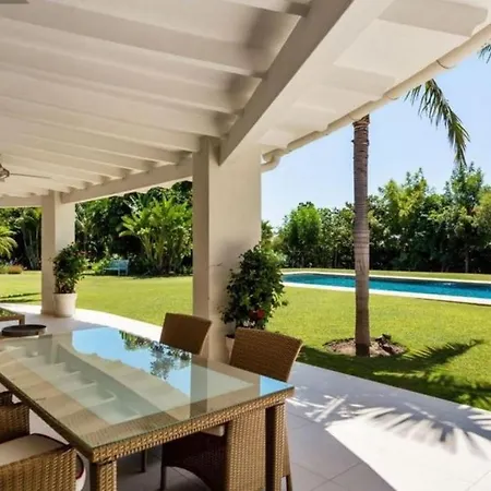 With Private Pool And Bbq For 14 People * 瓦伦西亚