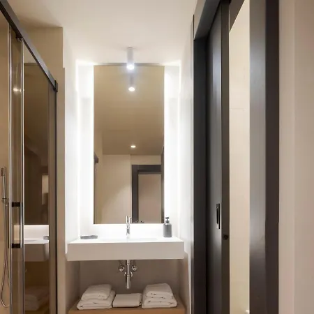 בית הארחה Blanq Ruzafa 4*