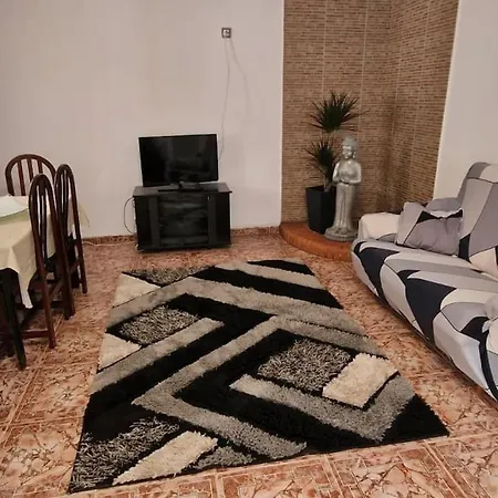 Apartment Relaxing In Natural Setting *