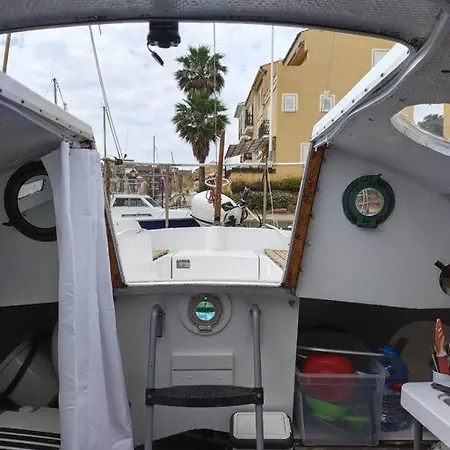 Pequeno Velero Pero Espectacular Valencia