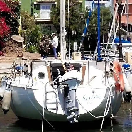 Pequeno Velero Pero Espectacular * Valencia