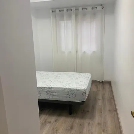 Habitacion Individual * Valence