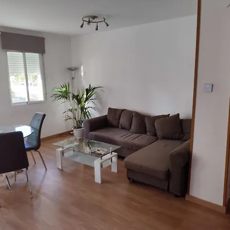 Alloggio in famiglia Bedroom To Rent In The *