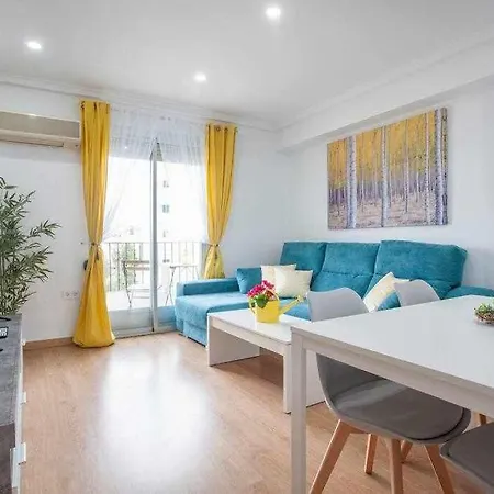 Reus, Lovely Flat Close To Center Apartament *