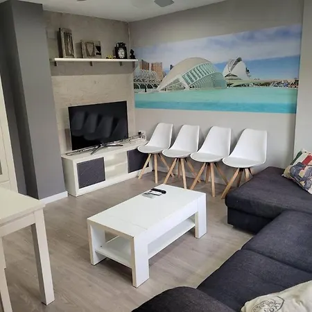 Precioso Reformado Con Terraza, 4 Habs アパート バレンシア