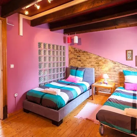 Attic Duplex Ruzafa Lägenhet *