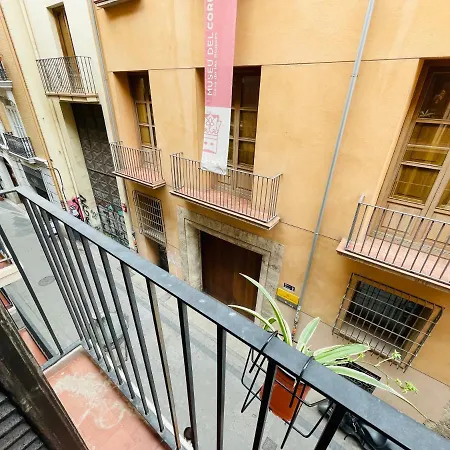Homestay Con Balcon En El Centro *