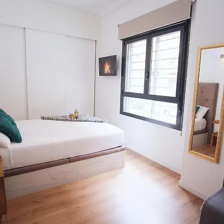 Lujoso Hogar Cerca Del Casco Antiguo De La Ciudad Apartment