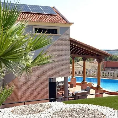 Exclusiva Cerca De & Playas Villa