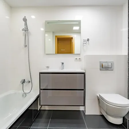 Apartment Lux 365 *