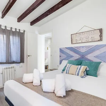 Design & Stylish House In The Center Of Ferienhaus Valencia