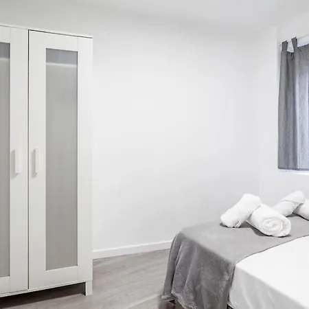 Сasa de vacaciones Design & Stylish House In The Center Of *