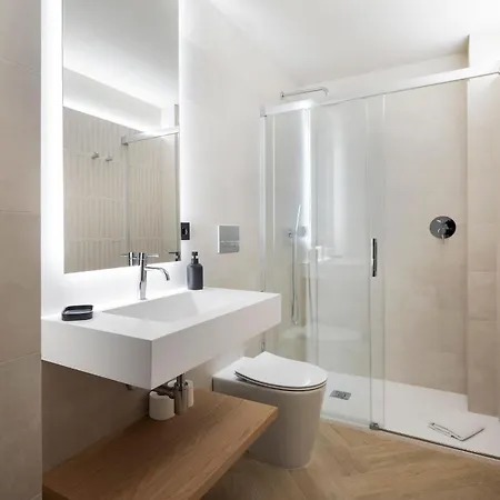 Blanq Ruzafa בית הארחה