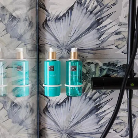 Florit Flats - The Apartamento *