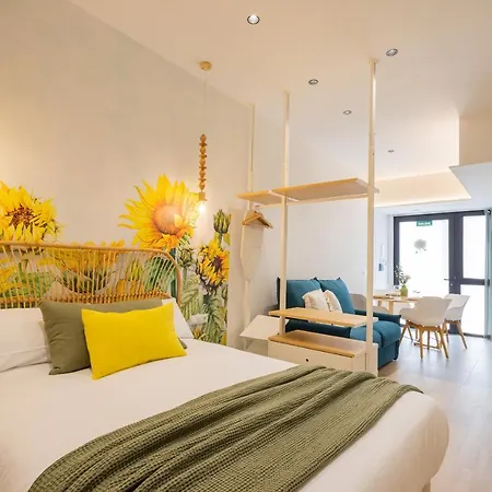 Florit Flats - The Apartamento *