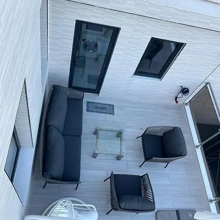 Deluxe House Hébergement de vacances *