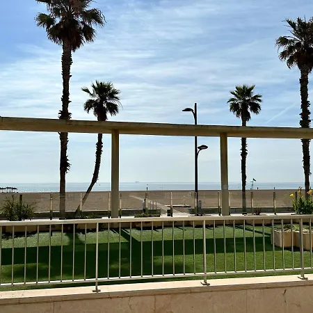 Reinapart Patacona Beachfront Seaview Apartment *