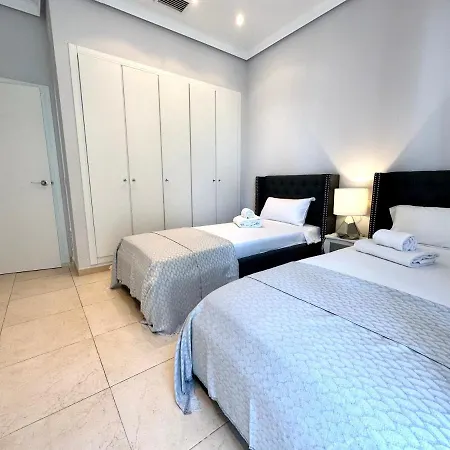 Reinapart Patacona Beachfront Seaview 아파트