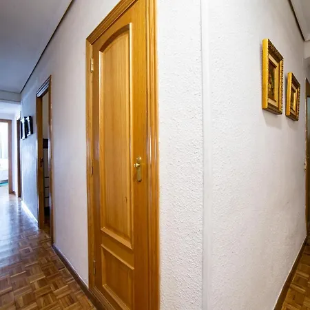 Awesome Center * Valencia