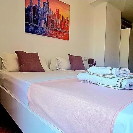 Apartment Mediterraneo By Neohotels-centro 8 Min By Metro