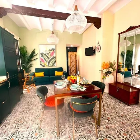 Esmeralda With Free Private Underground Parking Apartamento Valencia