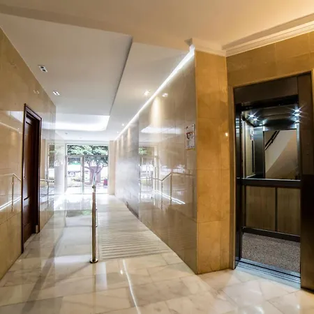 Awesome Center * Valencia