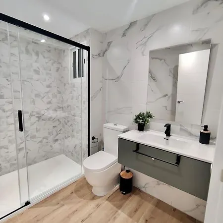 Stunning In Vlc Centre Apartment