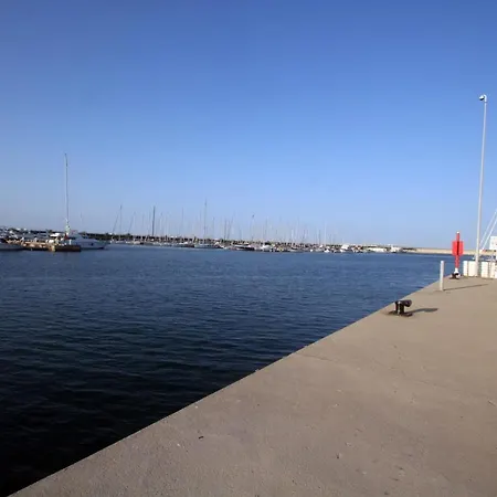 Hospedate En Un Velero En La Marina Sur De * Valência