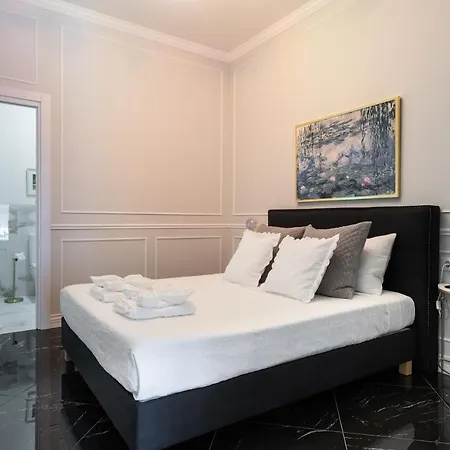 Le Parisien De Coup De Coeur * Valensiya