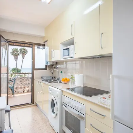 Isola Beachside Valencia